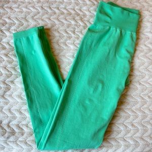 Gymshark Lightweight Seamless Tights (XS) - Light Green